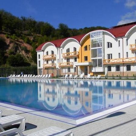 Oras Zlatna Hotel Екстериор снимка