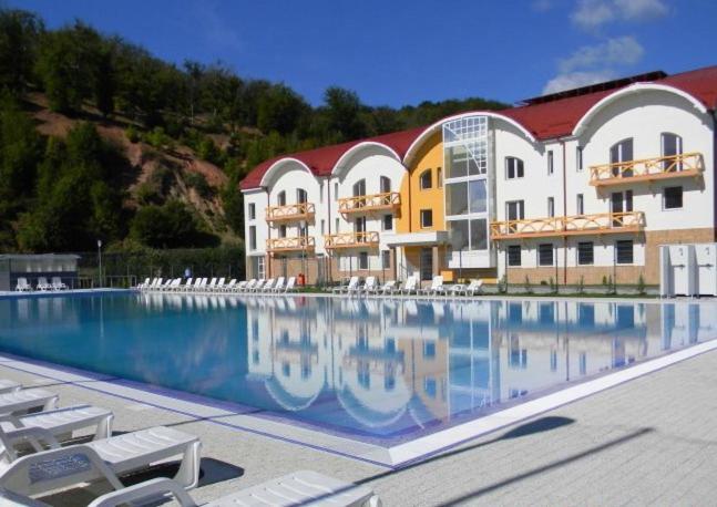 Oras Zlatna Hotel Екстериор снимка